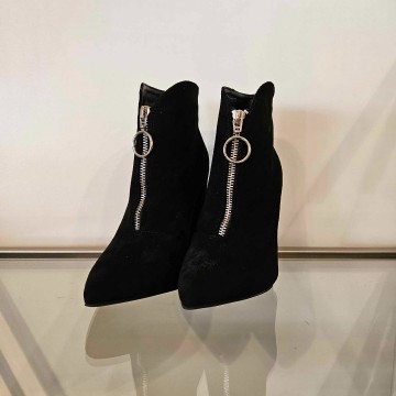 0ab33b44 643d 4836 906f 4b7aeb12615c