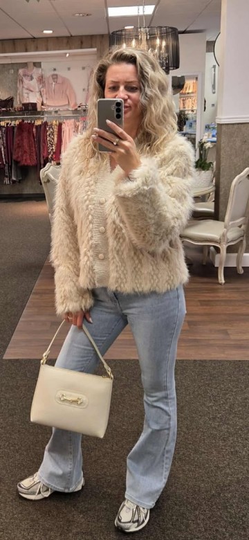 54172533713764307438772197820410321989712781n