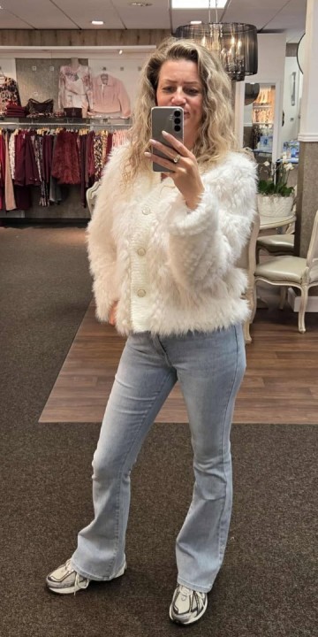 5522459176622321769494685799570289684070664n