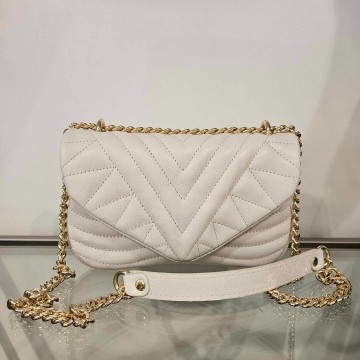 6656db06 52fe 4a5a bcee 24701abc4520