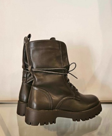 7f5423ef 3008 49b4 ba6a a3280b74cf0a