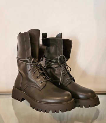 813cb1df cb94 44c9 99bf 75b4d0ddbad9