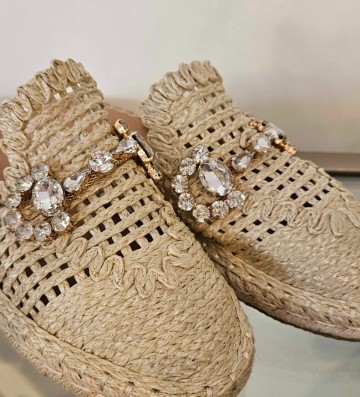 89003ef6 9082 493a 9e16 7413d6ffc415